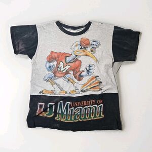 Vintage 90's University of Miami T-Shirt Single Stitch Distressed Size Medium